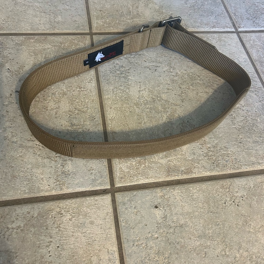 Men’s Wolf tactical tan belt size small. Fits size 28”-33”. - Picture 2 of 11